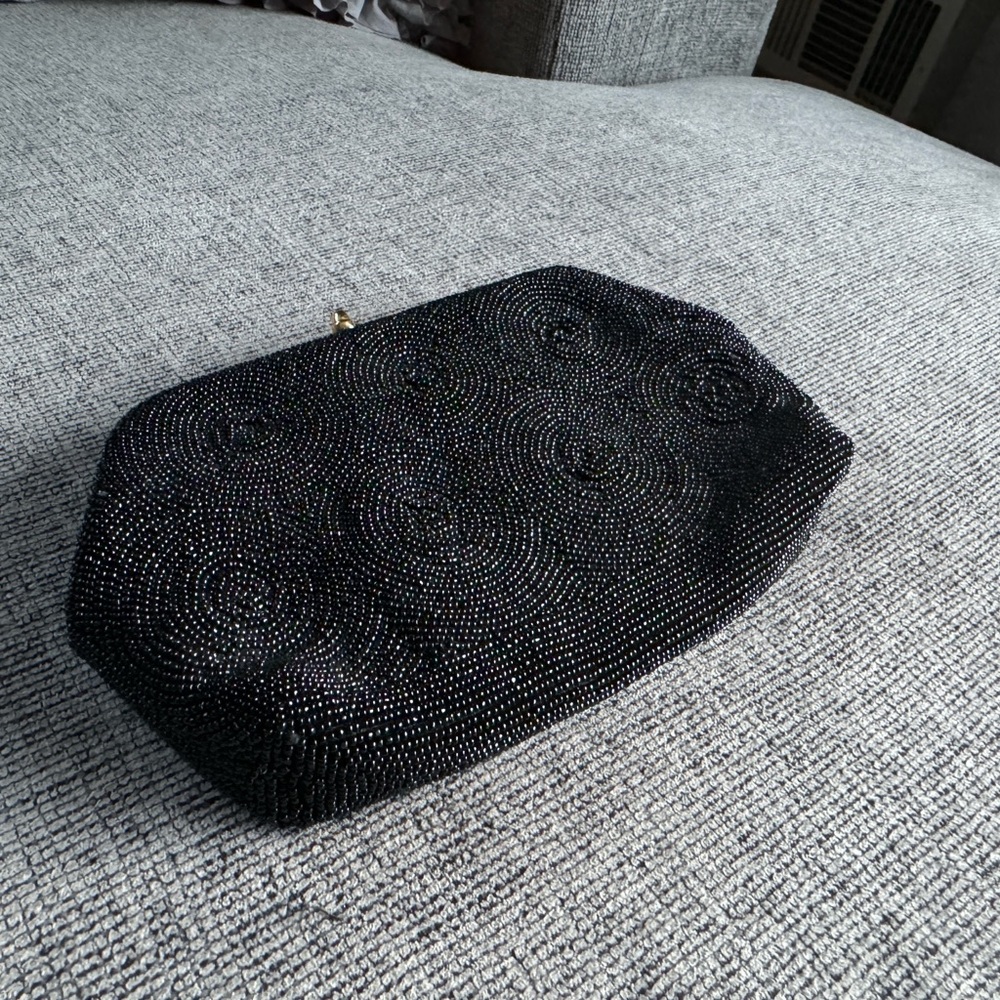 Vintage‎ black beaded clutch magid